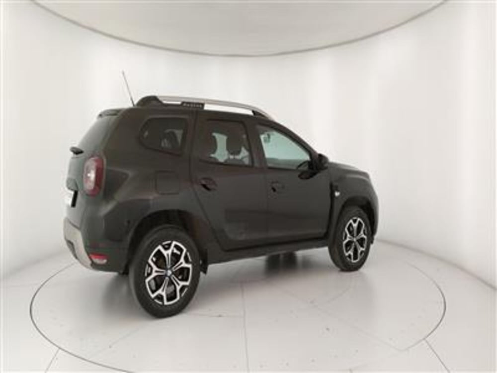 Dacia Duster usata a Bari (8)