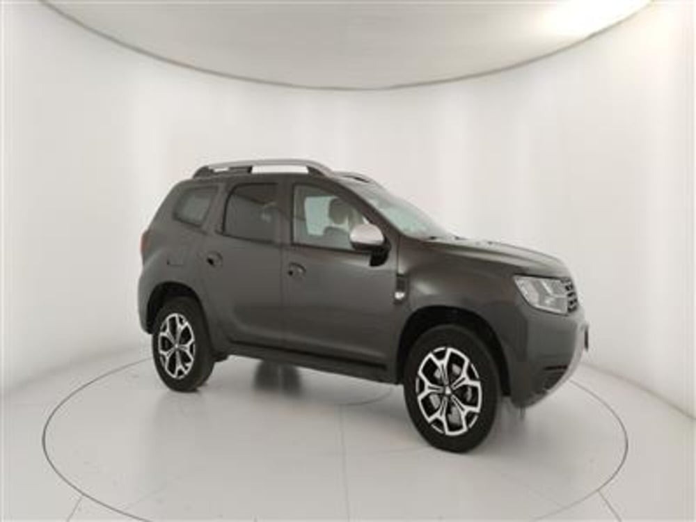 Dacia Duster usata a Bari (10)