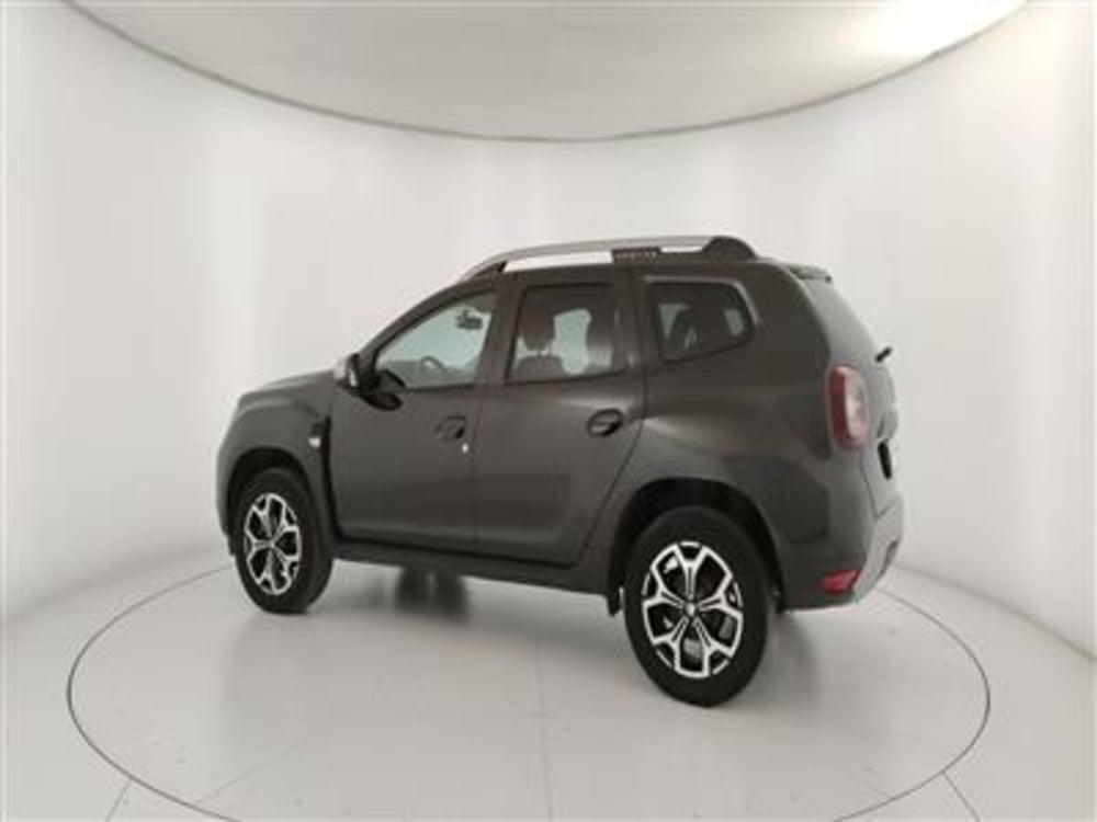 Dacia Duster usata a Bari (4)