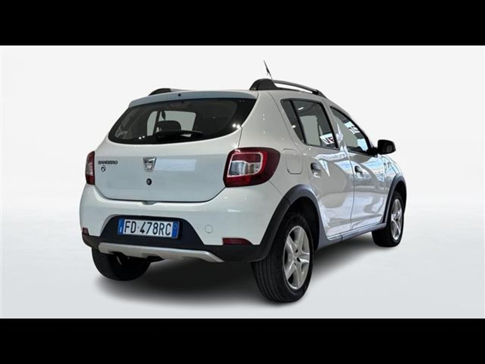 Dacia Sandero usata a Viterbo (6)