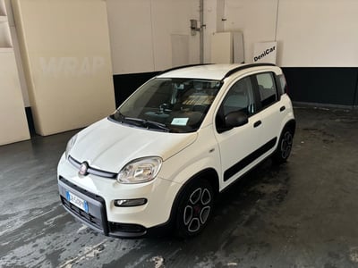 Fiat Panda 1.0 FireFly S&amp;S Hybrid City Cross  del 2021 usata a Milano