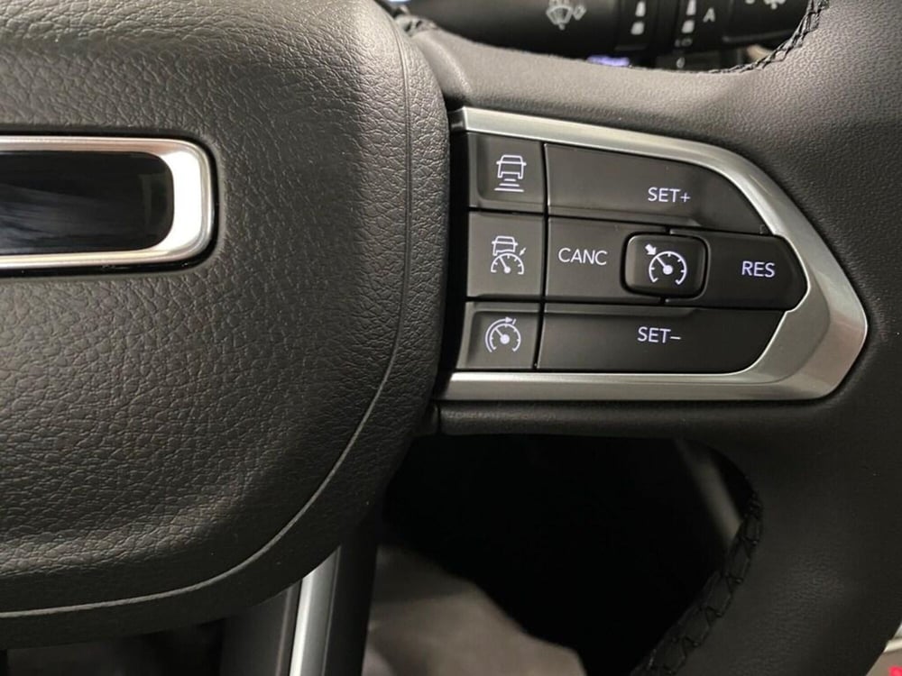 Jeep Compass nuova a Torino (14)