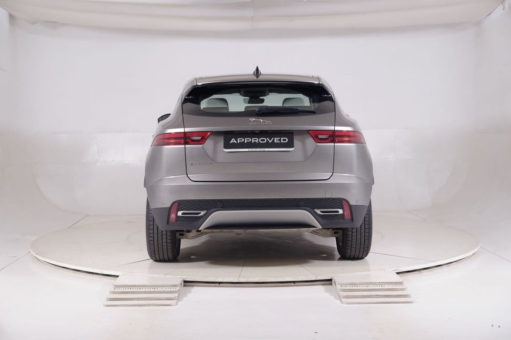 Jaguar E-Pace usata a Torino (7)