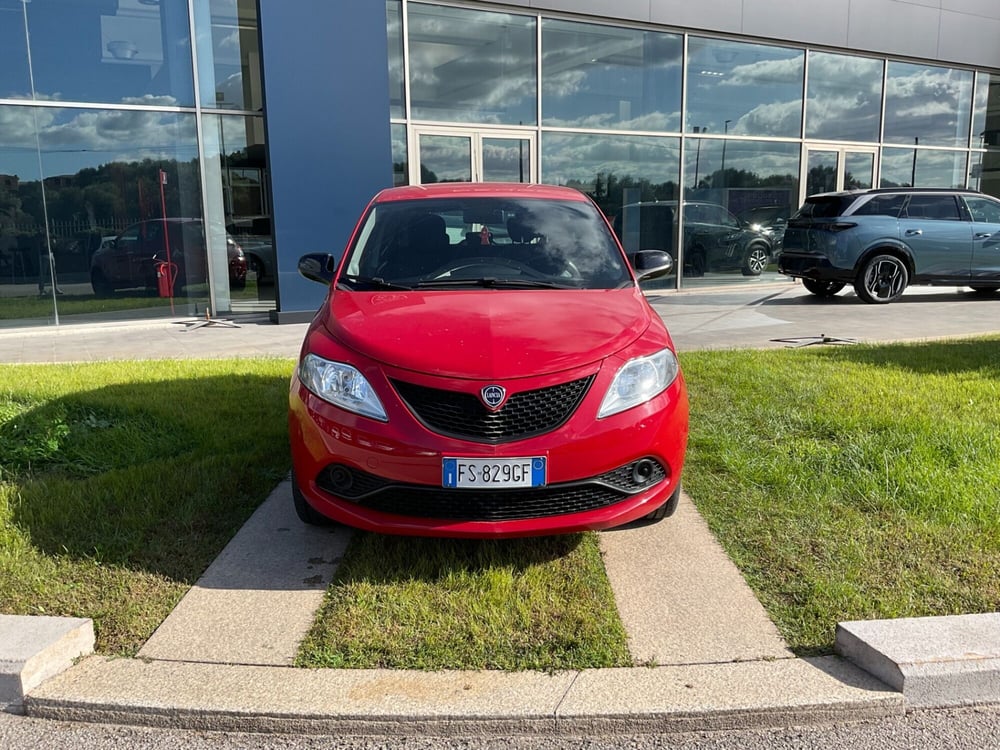 Lancia Ypsilon usata a Sassari (2)