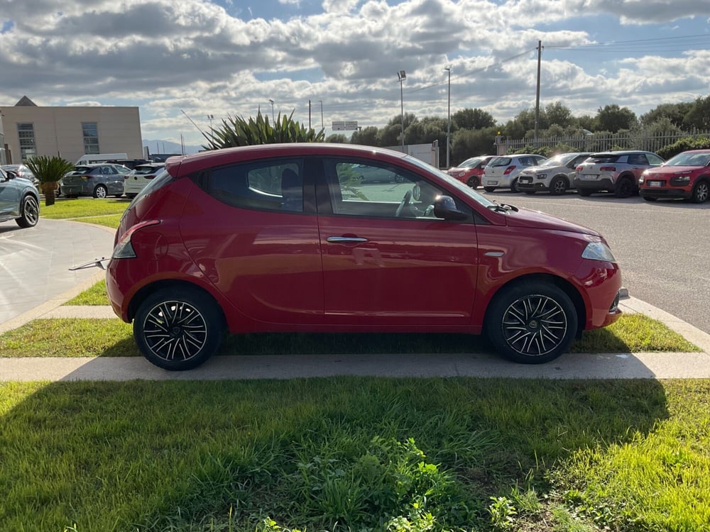 Lancia Ypsilon usata a Sassari (3)