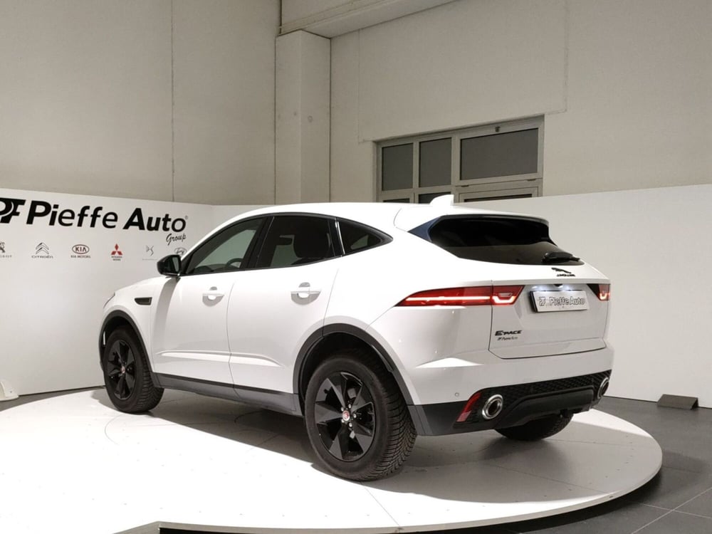 Jaguar E-Pace usata a L'Aquila (3)