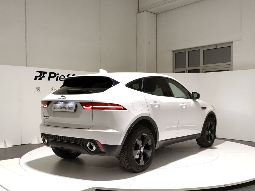 Jaguar E-Pace usata a L'Aquila (4)