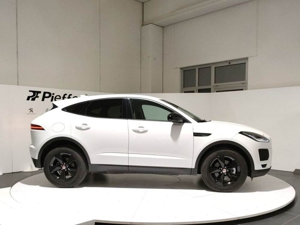 Jaguar E-Pace usata a L'Aquila (5)