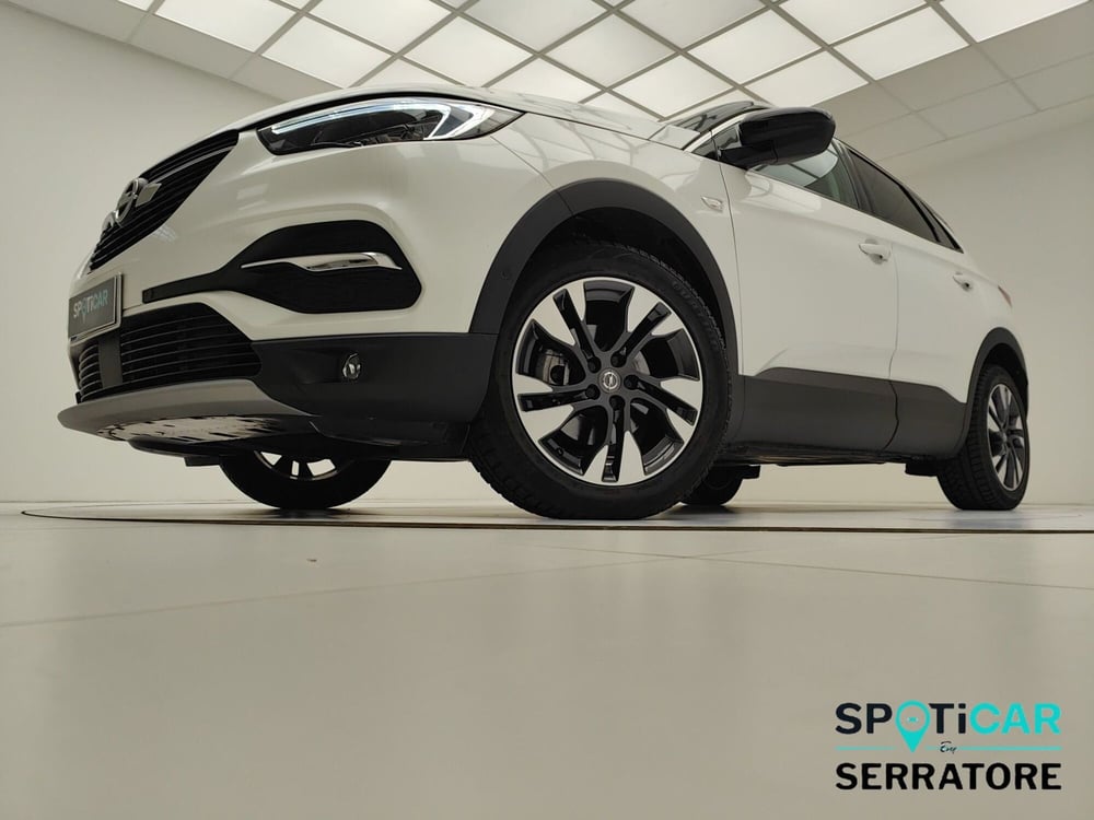 Opel Grandland X usata a Como (3)