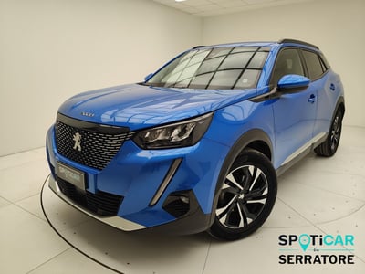 Peugeot 2008 1.2 puretech Allure s&amp;s 130cv eat8 del 2021 usata a Erba