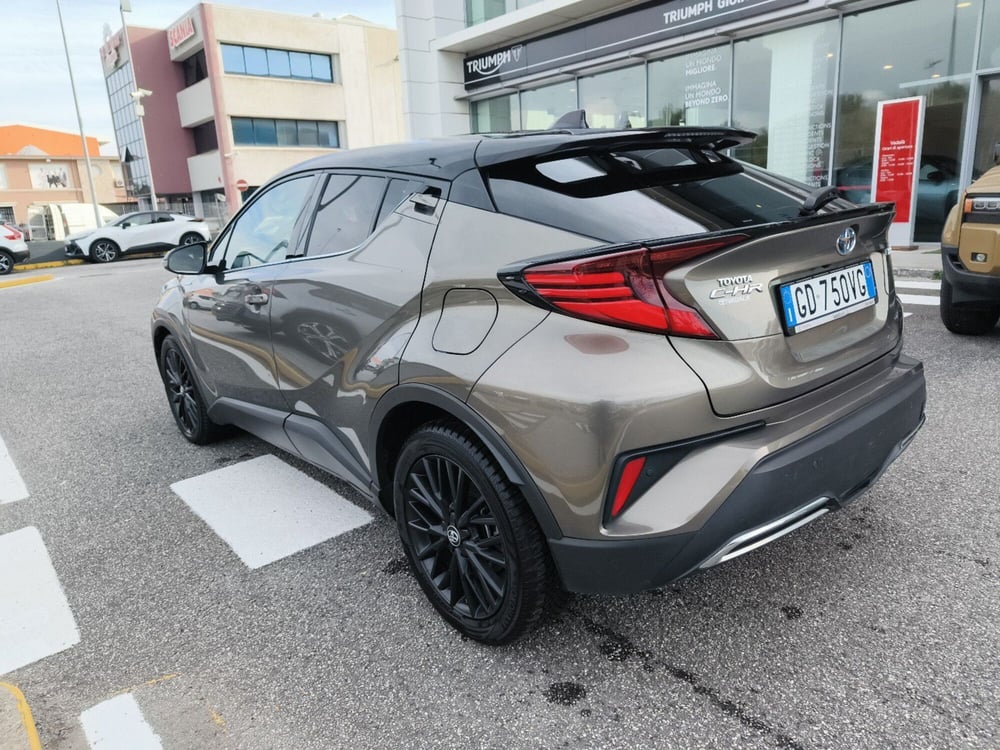 Toyota Toyota C-HR usata a Reggio Calabria (4)