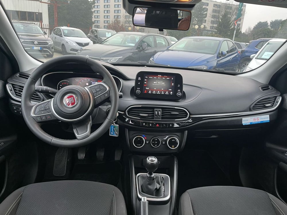 Fiat Tipo Station Wagon usata a Milano (16)