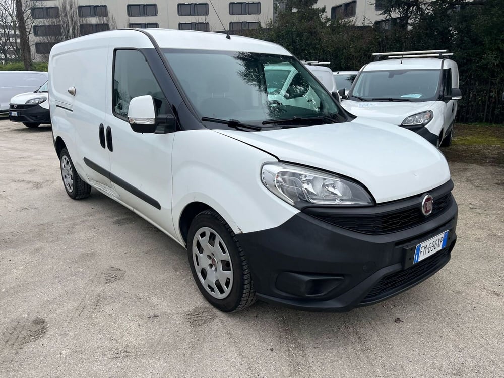 Fiat Doblò Furgone usata a Milano (3)