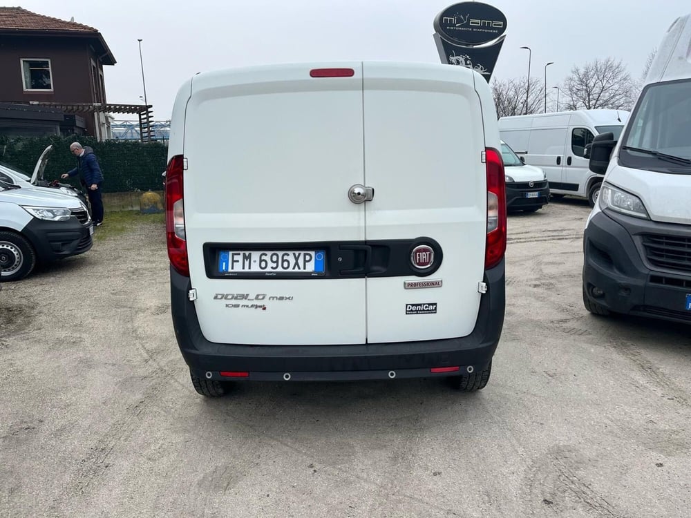 Fiat Doblò Furgone usata a Milano (7)