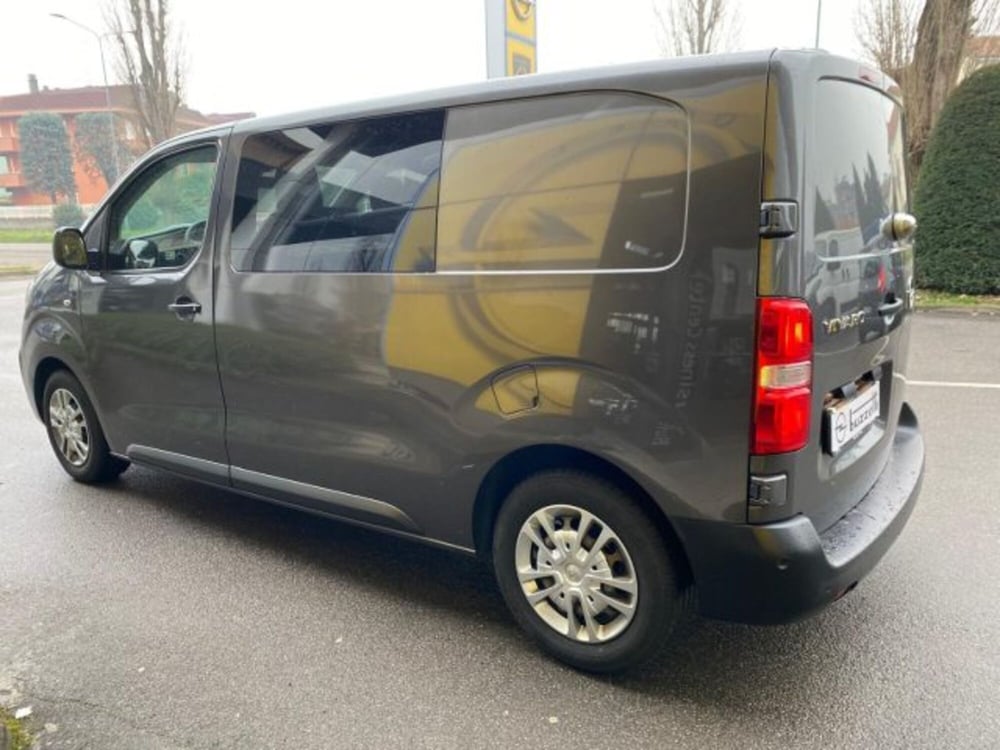 Opel Vivaro Furgone usata a Milano (5)