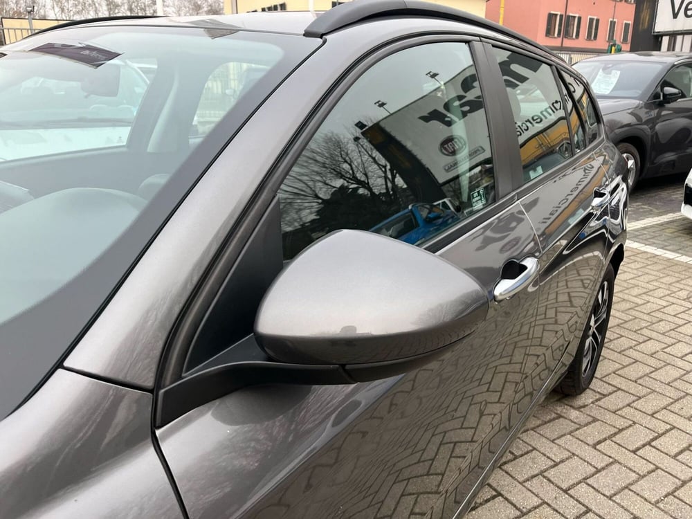 Fiat Tipo Station Wagon usata a Milano (12)