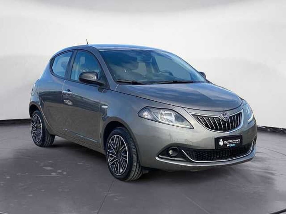 Lancia Ypsilon usata a Potenza