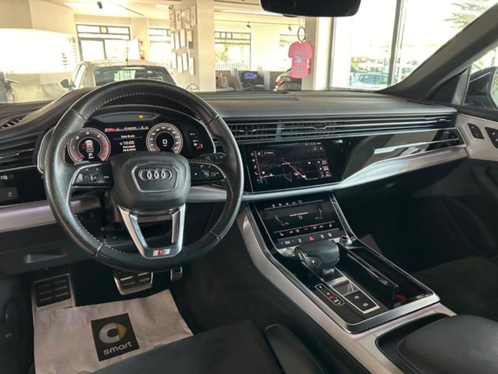 Audi Q8 usata a Napoli (9)