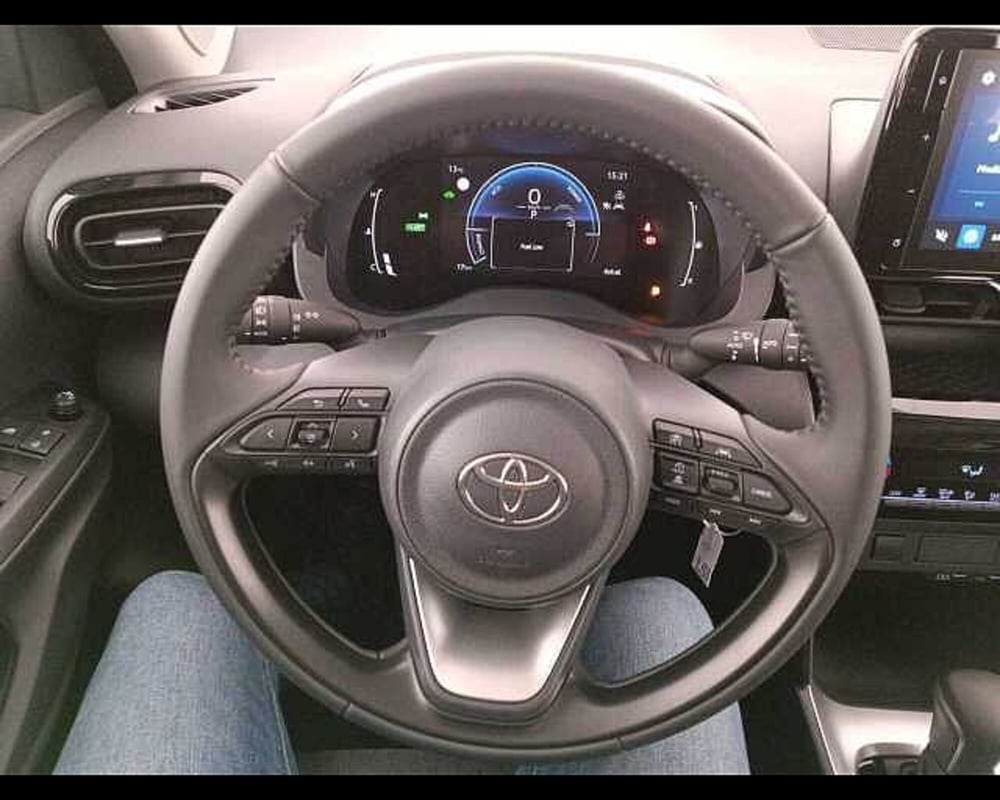 Toyota Yaris Cross nuova a Venezia (9)