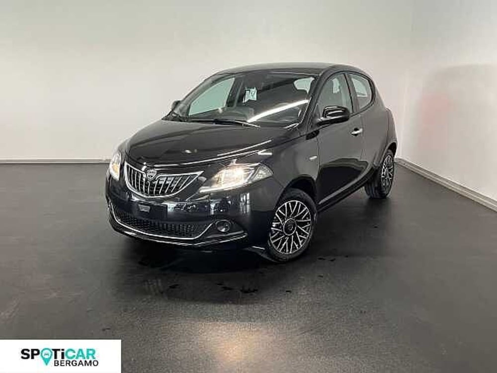 Lancia Ypsilon nuova a Bergamo