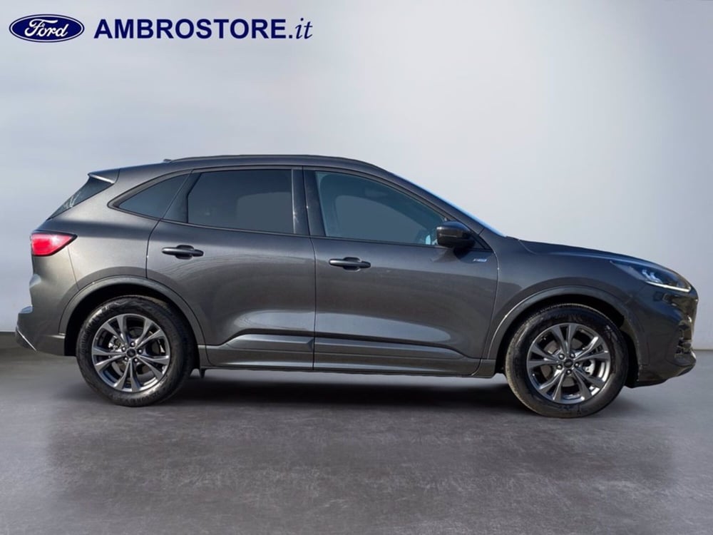 Ford Kuga usata a Milano (4)