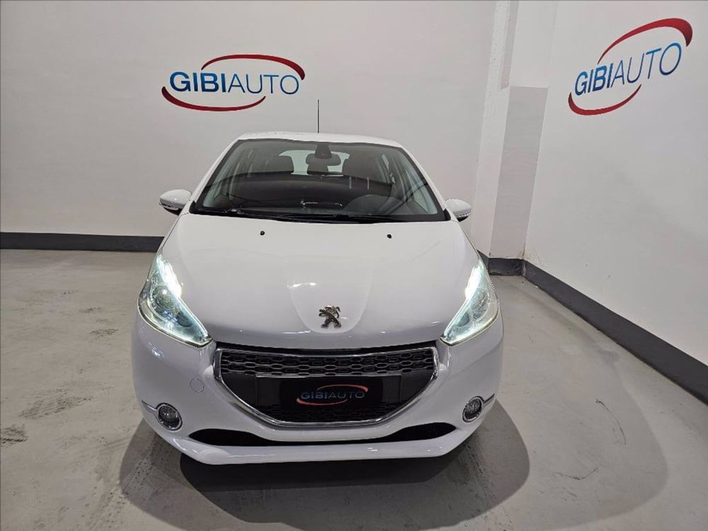 Peugeot 208 usata a Palermo (2)