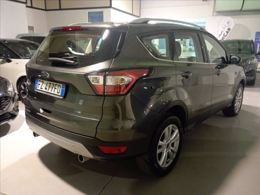 Ford Kuga usata a Milano (2)