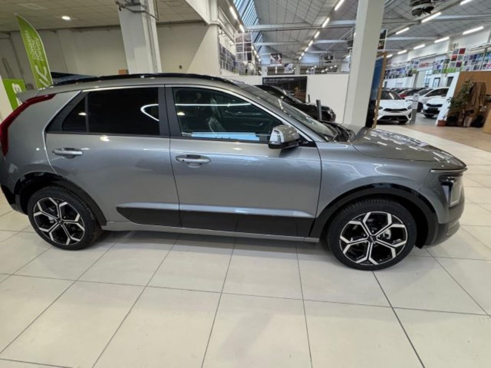 Kia Niro nuova a Biella (5)