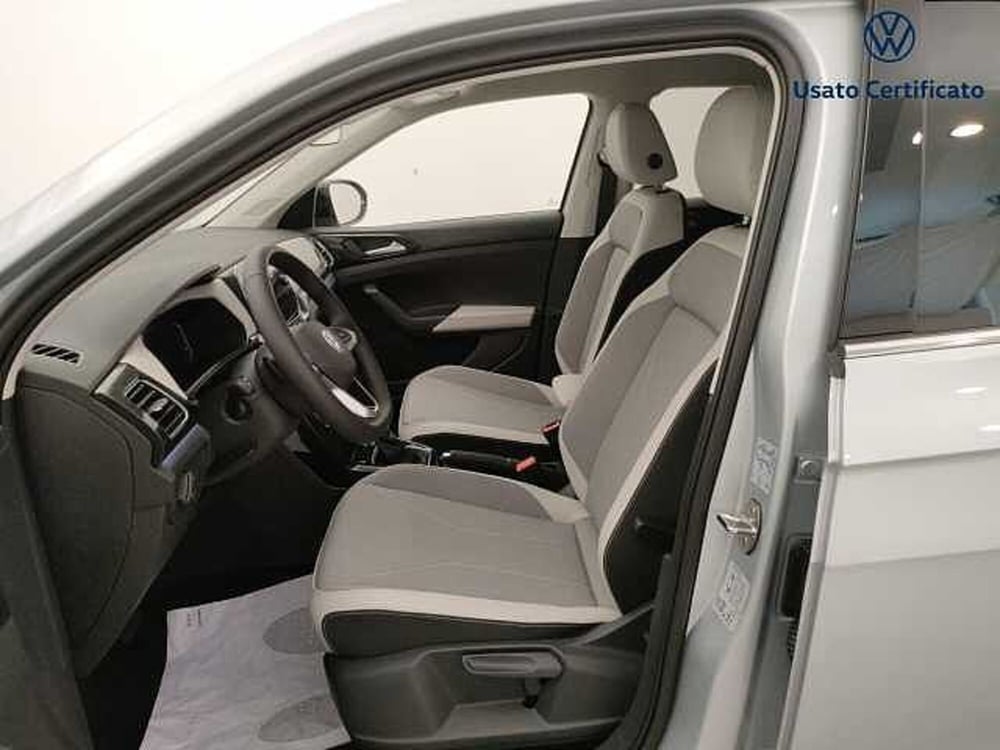 Volkswagen T-Cross nuova a Varese (10)