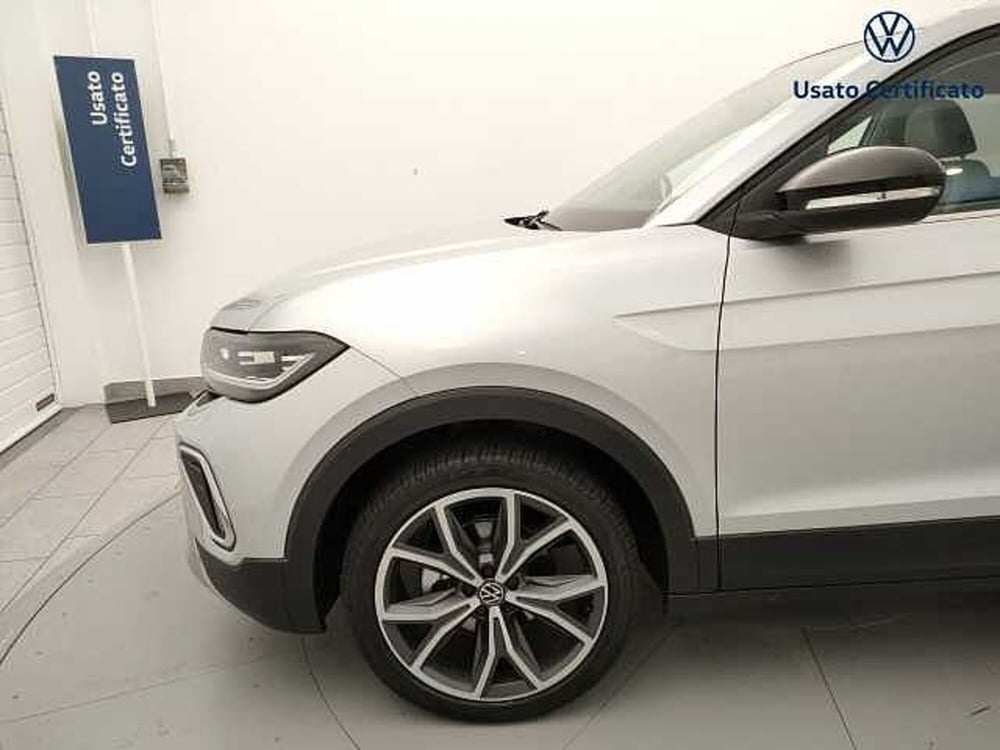 Volkswagen T-Cross nuova a Varese (7)