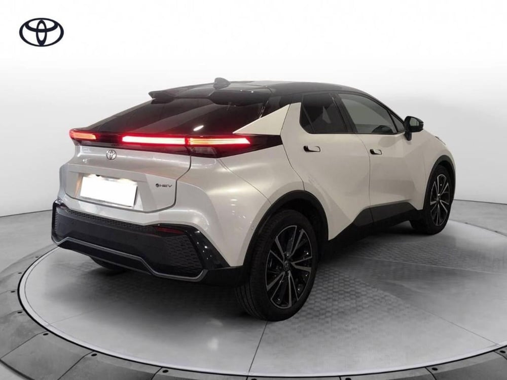 Toyota Toyota C-HR usata a Torino (4)