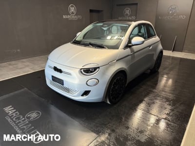 Fiat 500e La Prima Berlina 42 kWh  nuova a Bastia Umbra