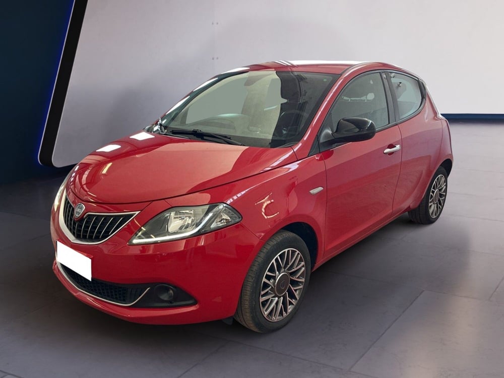 Lancia Ypsilon usata a Torino (2)