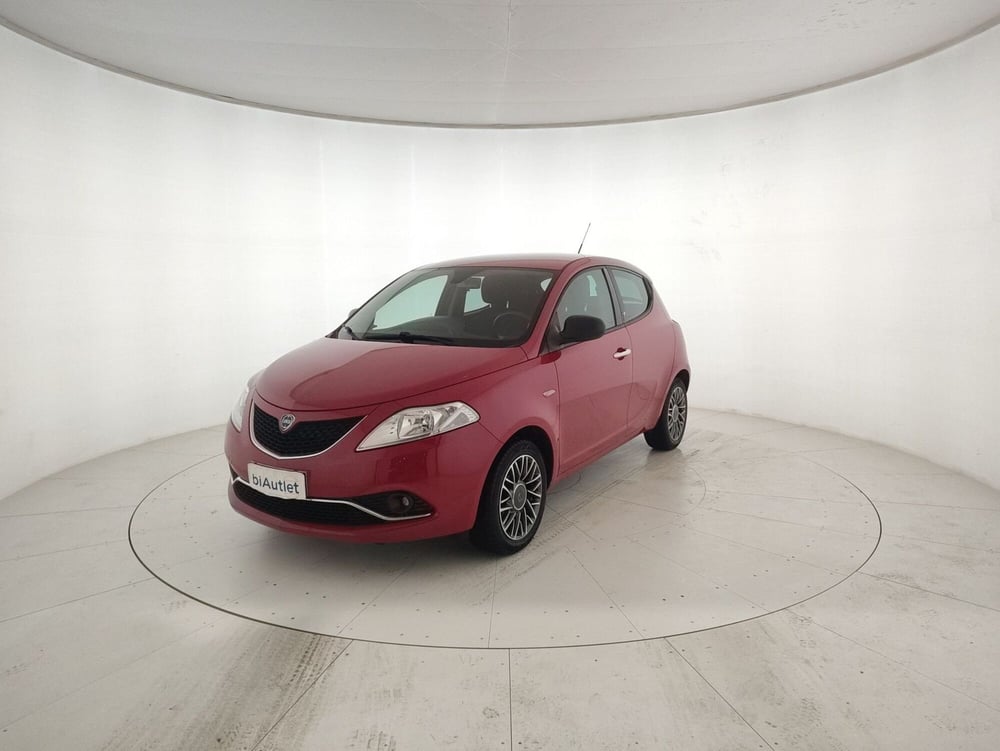 Lancia Ypsilon usata a Alessandria