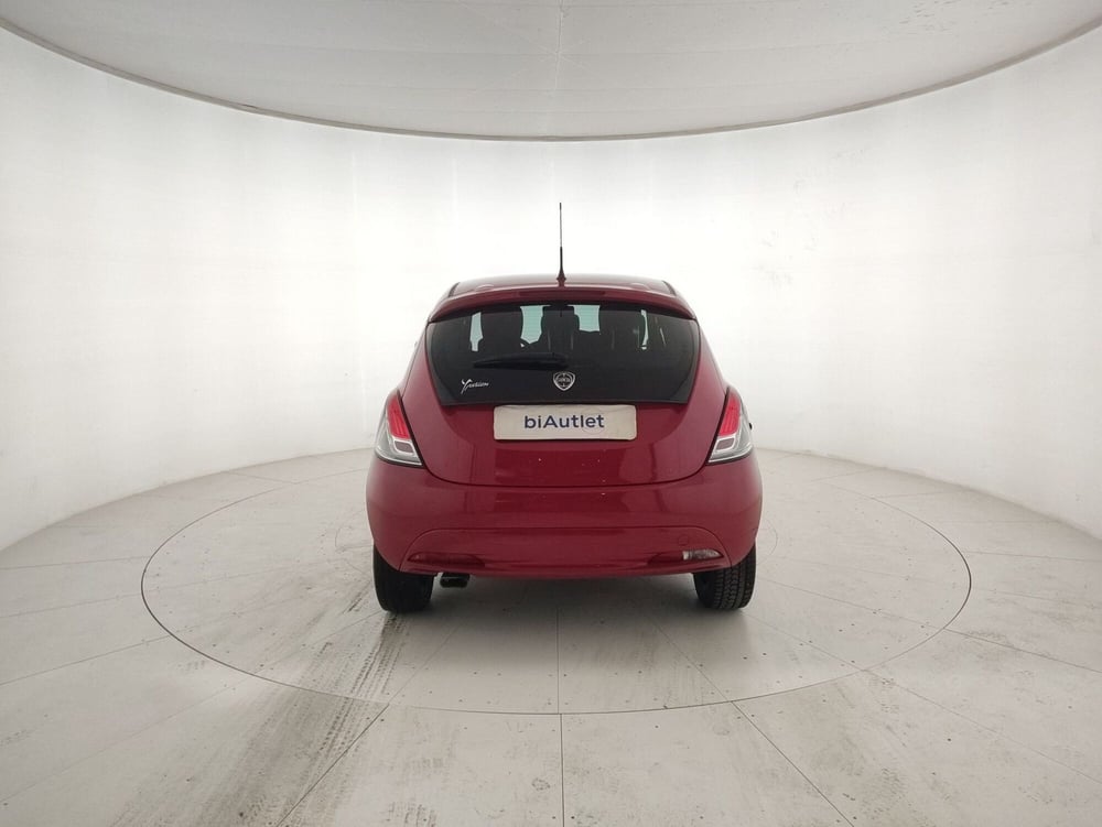 Lancia Ypsilon usata a Alessandria (3)