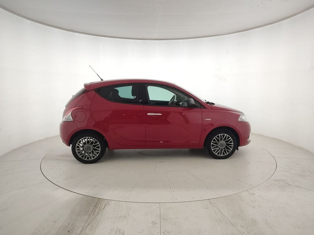 Lancia Ypsilon usata a Alessandria (5)