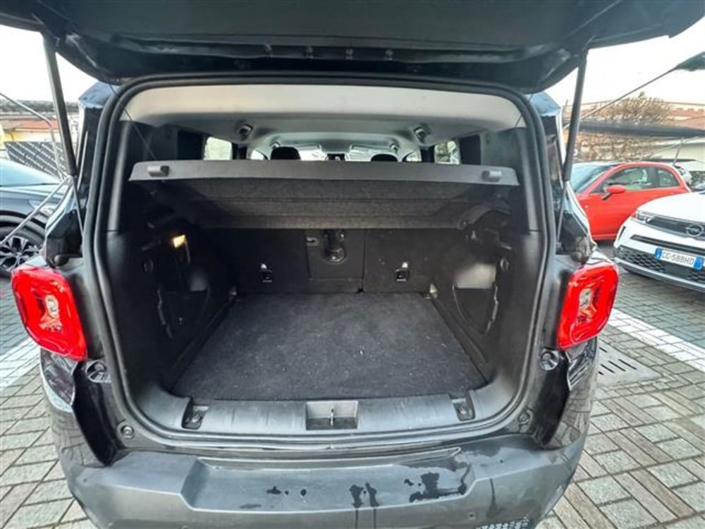 Jeep Renegade usata a Pavia (15)