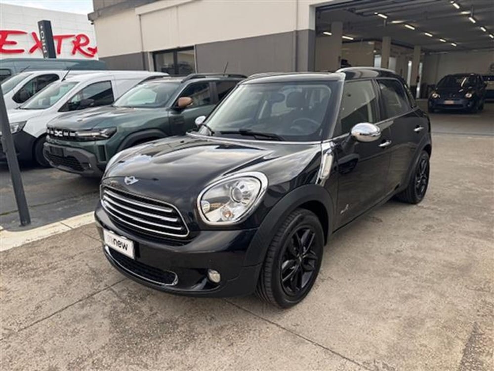 MINI Mini Countryman usata a Oristano (3)