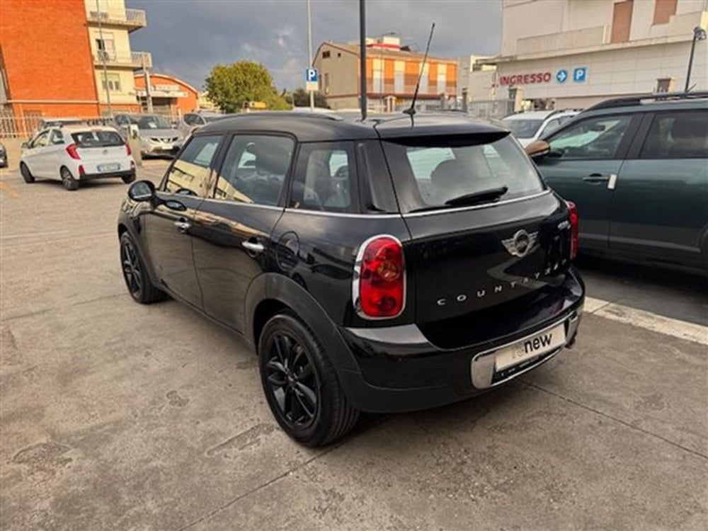 MINI Mini Countryman usata a Oristano (6)