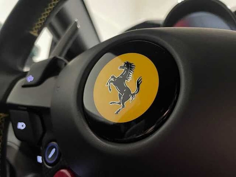 Ferrari 812 Spider usata a Ravenna (20)