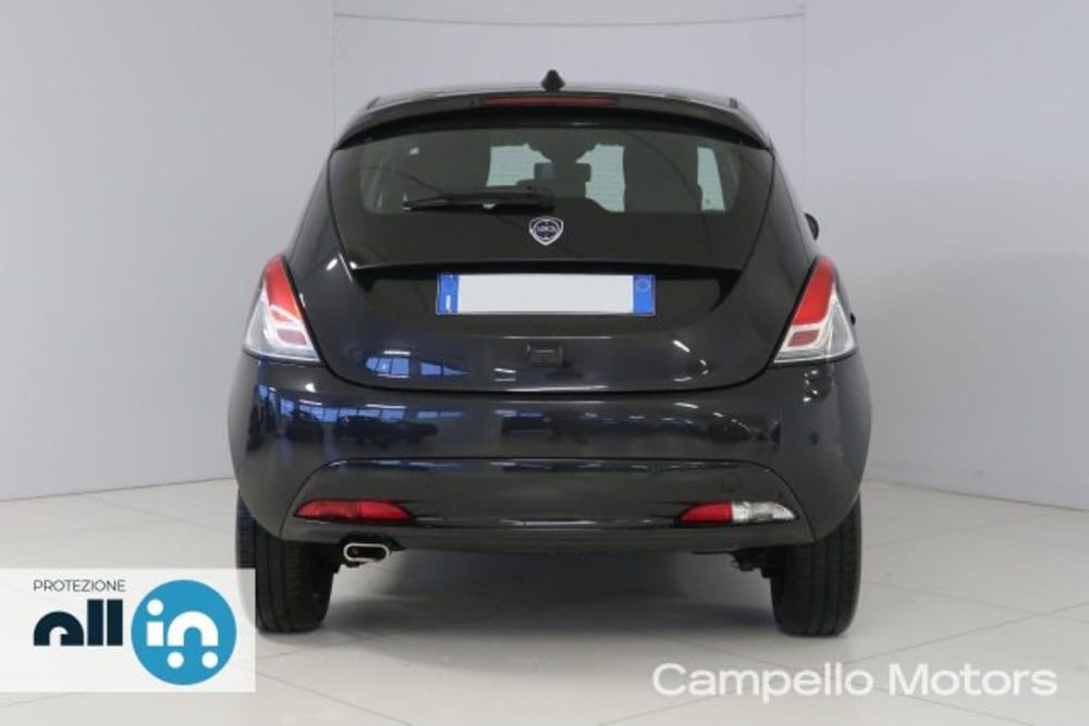 Lancia Ypsilon usata a Venezia (4)