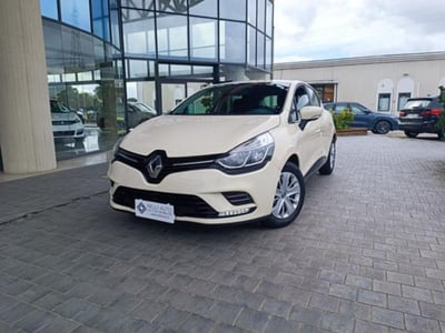 Renault Clio 1.2 75CV 5 porte Zen  del 2017 usata a Castelfranco di Sotto