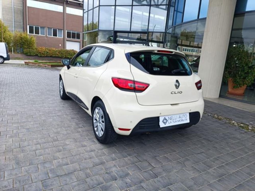 Renault Clio usata a Pisa (20)