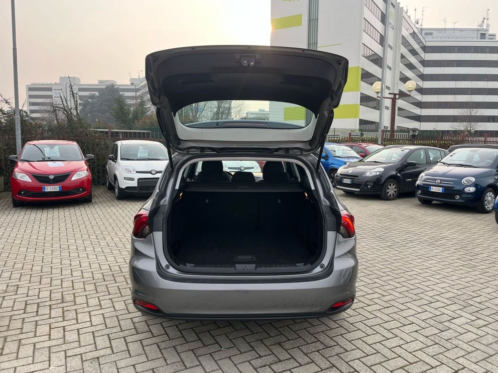 Fiat Tipo Station Wagon usata a Milano (9)