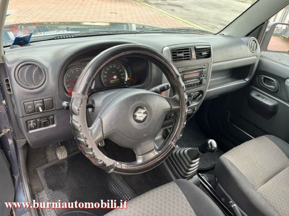 Suzuki Jimny usata a Milano (13)