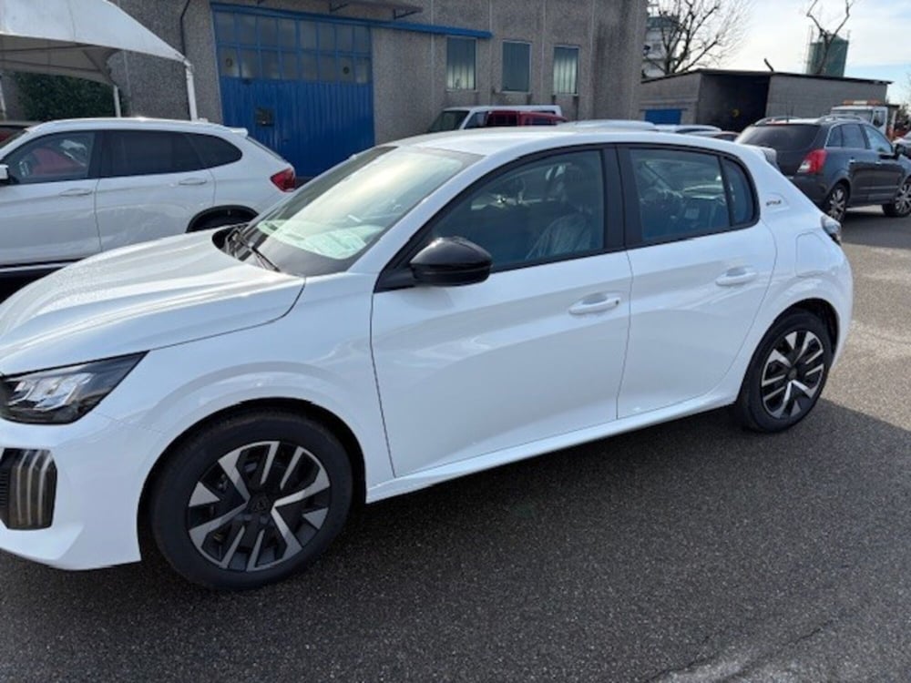 Peugeot 208 nuova a Varese (9)