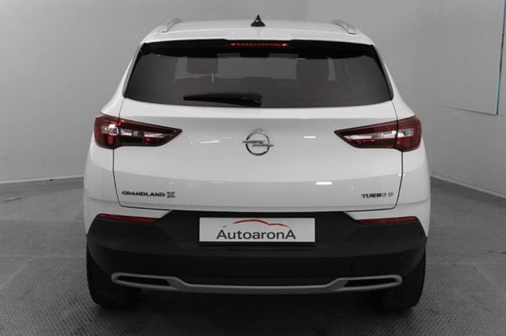 Opel Grandland X usata a Novara (5)