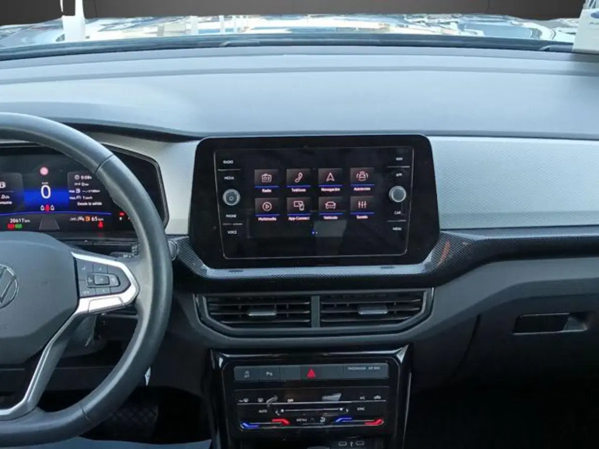 Volkswagen T-Cross usata a Milano (11)