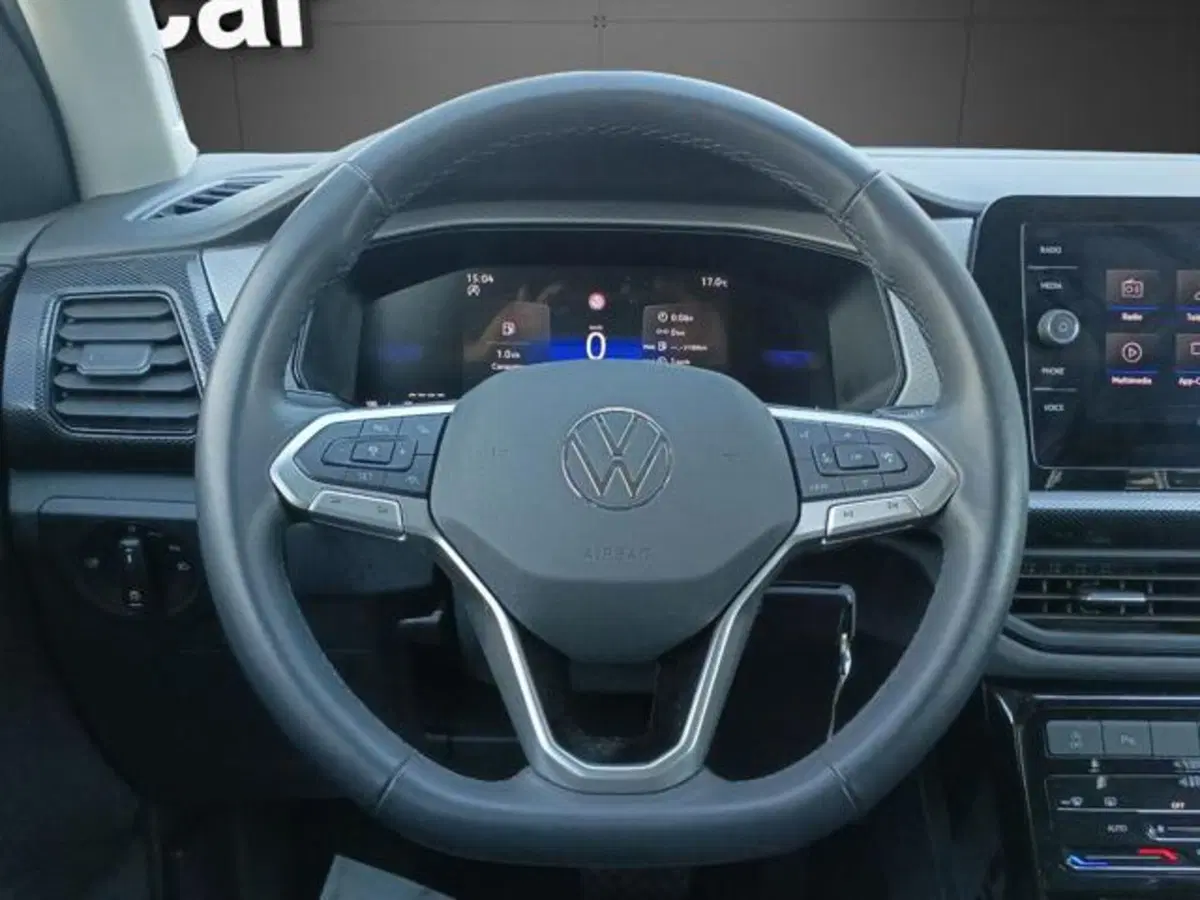 Volkswagen T-Cross usata a Milano (14)