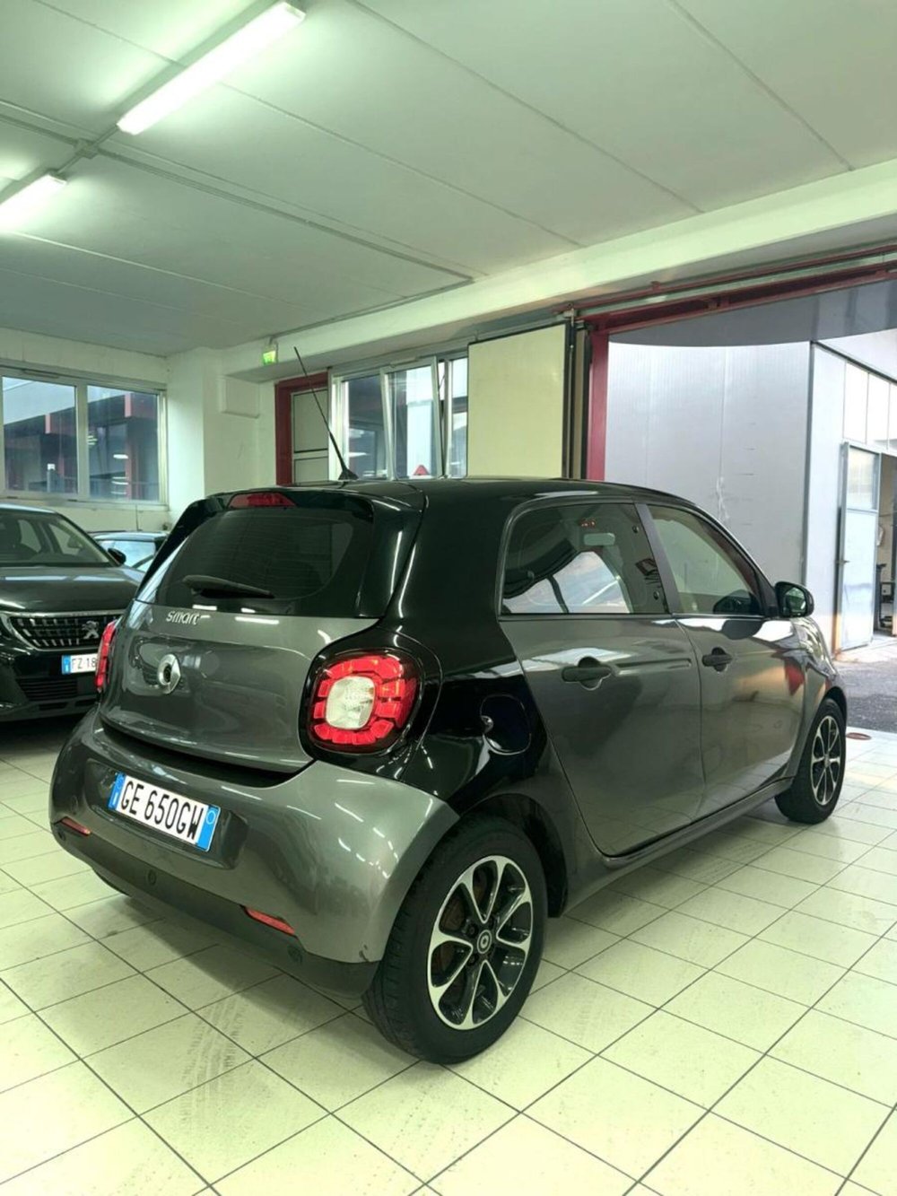 smart forfour usata a Napoli (5)